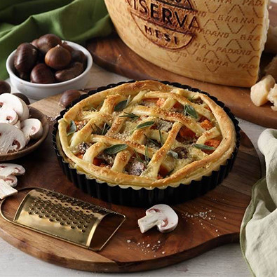 Crostata_salata_funghi_castagne_zucca_Grana_Padano_Riserva p